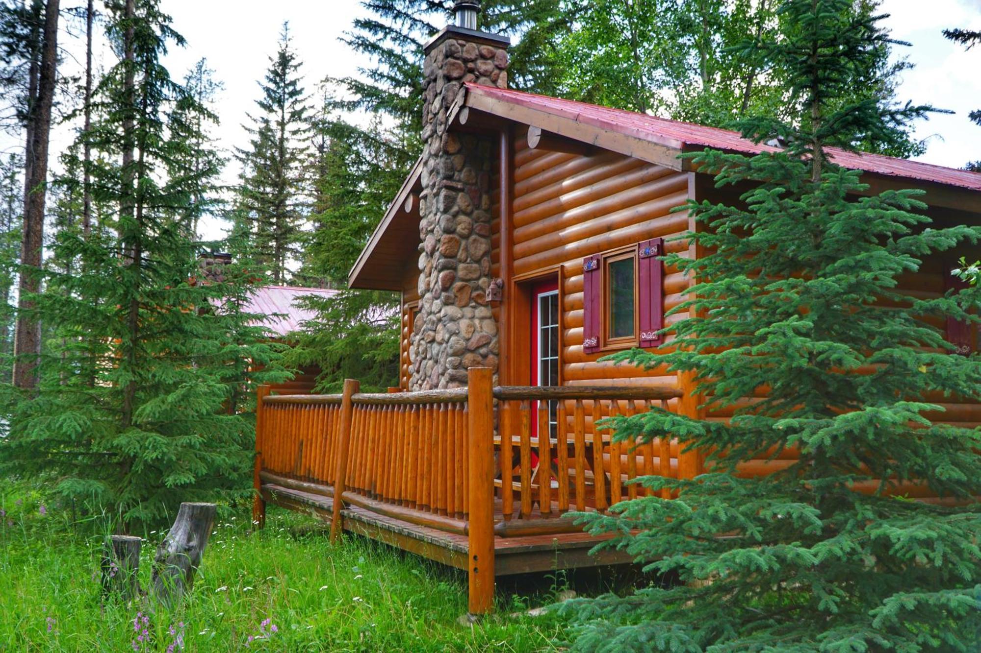 Hotel Baker Creek By Basecamp Lake Louise Exteriér fotografie
